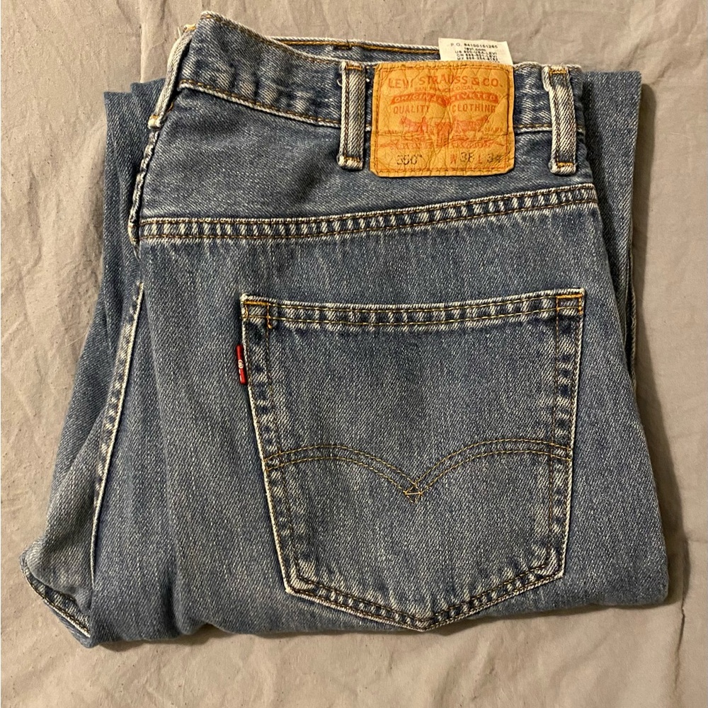 Levi’s 550 Relaxed Fit Tailor Like Taper Men’s Jeans Size 38x34